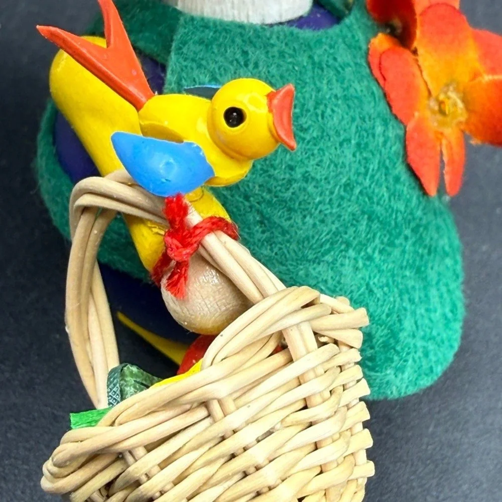 Vintage Steinbach Ornament Gardener Wooden Hand Painted Bird Flower‎ Cottage